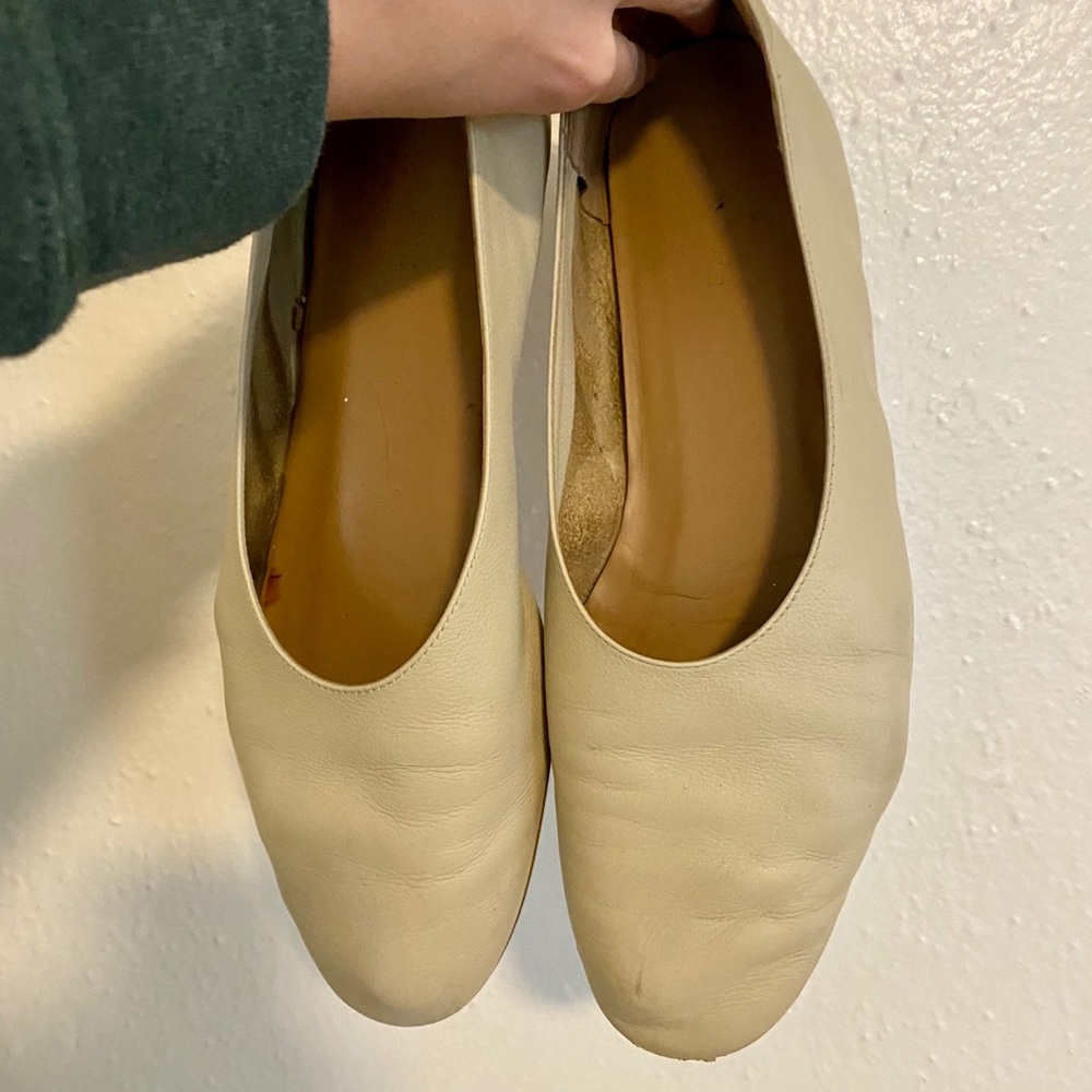 Day Glove Flats